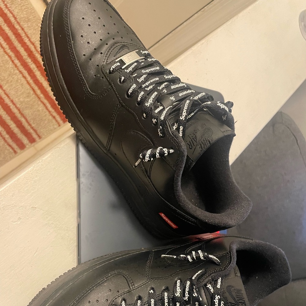 Supreme x Air force 1 Low Black
